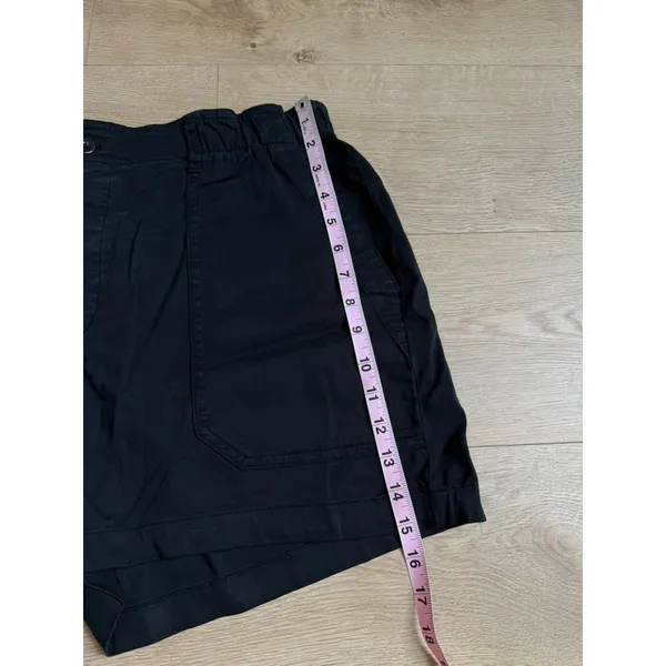 Eddie Bauer Womens Lightweight Relaxed Fit Everyday Paperbag Waist Short size XL - Image 5