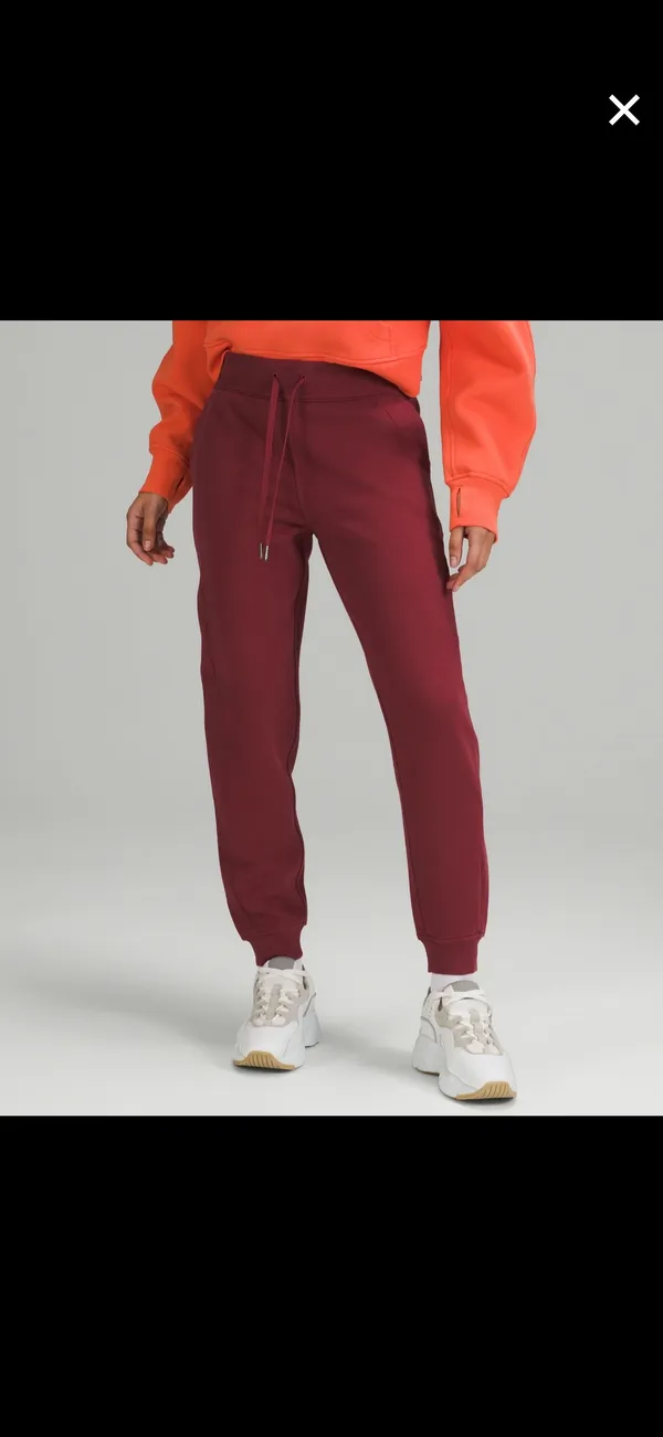 Lululemon Black Scuba Jogger - Image 4