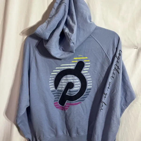 Peloton hoodie (t-shirt like material) blue with hood and front zip size Medium - Image 5