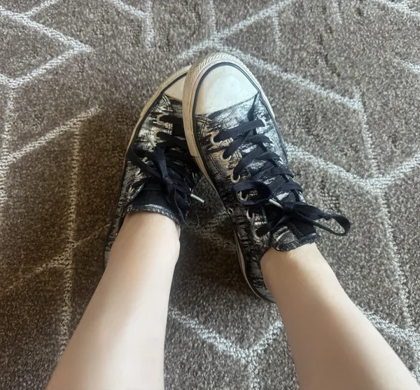 Women’s Converse All Star Tennis Shoes Silver Black Skater FAIR CONDITION - Image 2
