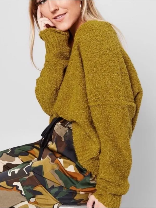 Free People Finders Keepers V Neck Boucle Sweater in Moss Green Size XL - Image 2