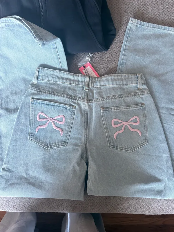 NWT edikted bow jeans  - Image 2