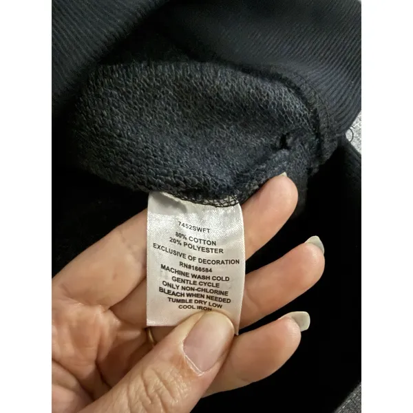 GAP Women's Black Logo Crewneck Cropped Sweatshirt Sz S - Image 9