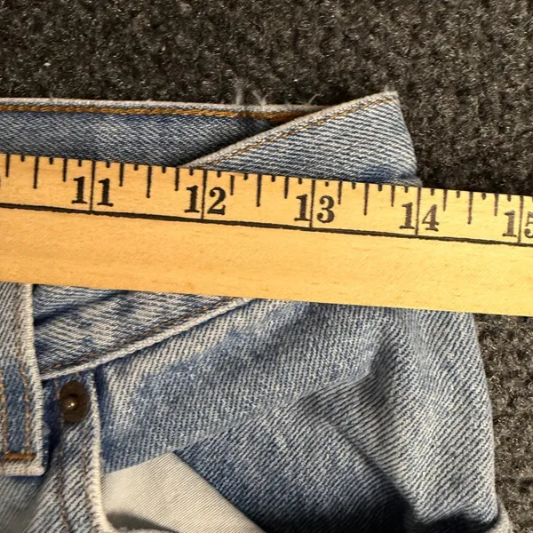 Vintage Levis 550 Relaxed Fit Tapered Leg Jeans Light Wash 12 MIS 15551-4892 - Image 9
