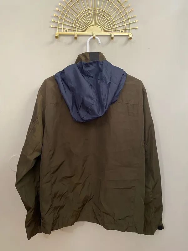 Lucky Brand Olive Jacket with Navy Lining - Lightweight Men’s Shirt Jacket - Image 2