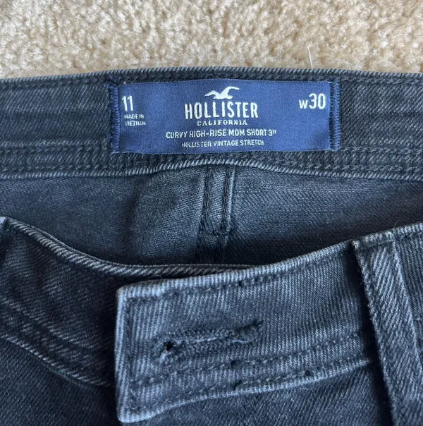 Hollister Black Jean Shorts - Image 2