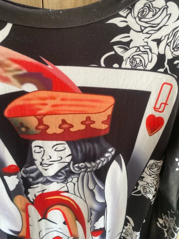 Size Large Queen of hearts dress - Image 3