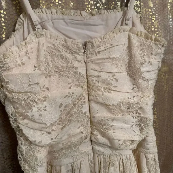 Just Me Ivory Delicate Lace Spaghetti Strap Romantic Midi Dress Medium - Image 4