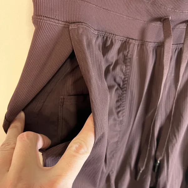 Lululemon dance studio Jogger Pants Deep Plum Size 6 Athleisure‎ Comfort - Image 4