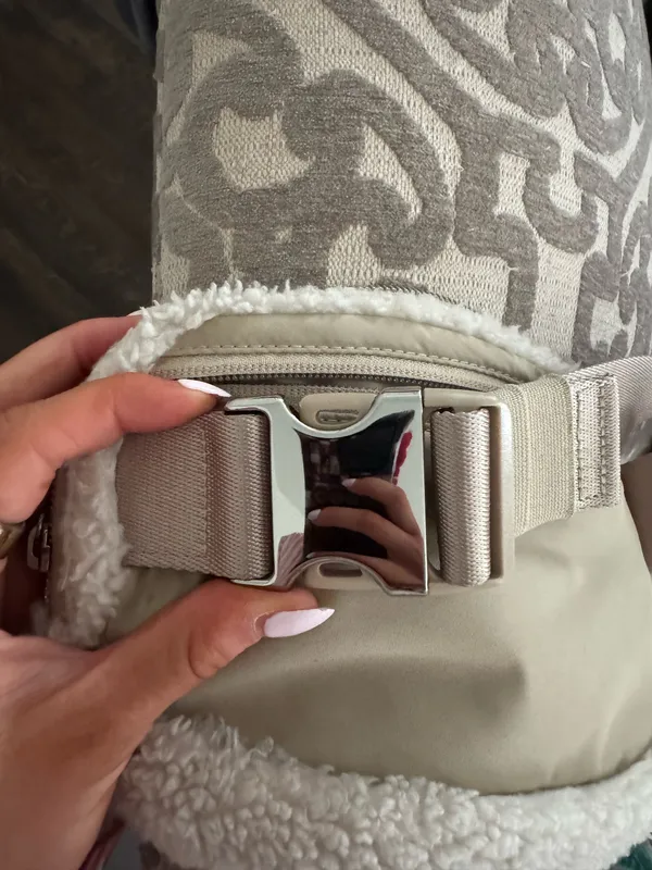 Lululemon belt bag - Image 6