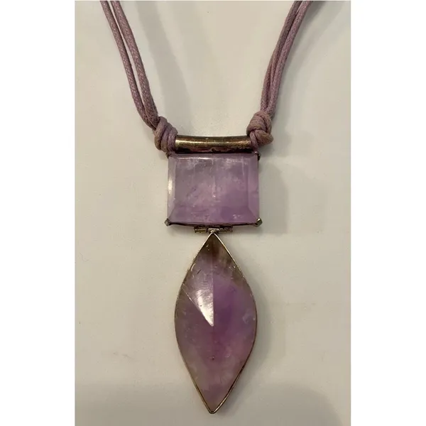 Handmade Natural Amethysts Quartz Pendant Necklace - Image 3