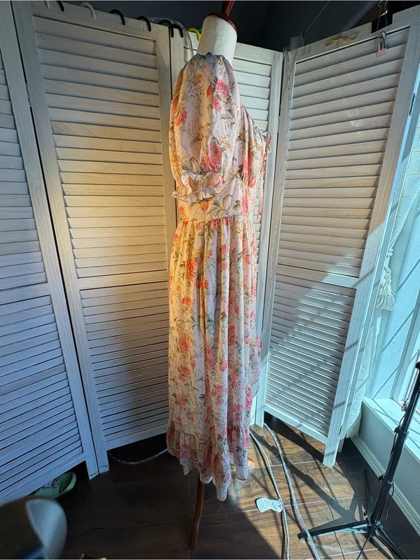 Romantic Ivory High-Low Floral Dress with Pink Roses side zip - Image 3