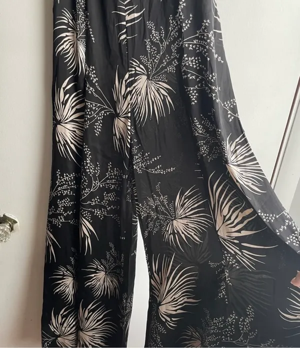 Anthropologie Bishop + Young Wide leg jumpsuit XS - Image 6