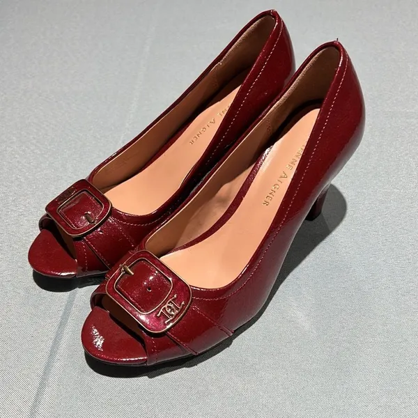 ETIENNE‎ AIGNER Dune Red Patent Vegan Open-Toe Heels Shoes Size 6.5M Buckles B42 - Image 2
