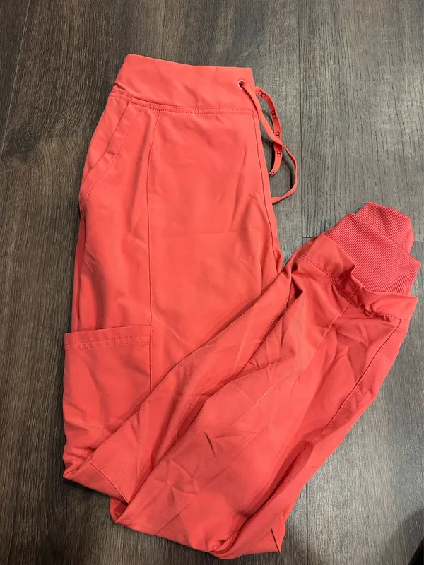 Allura Select Scrubs Pink - Image 6