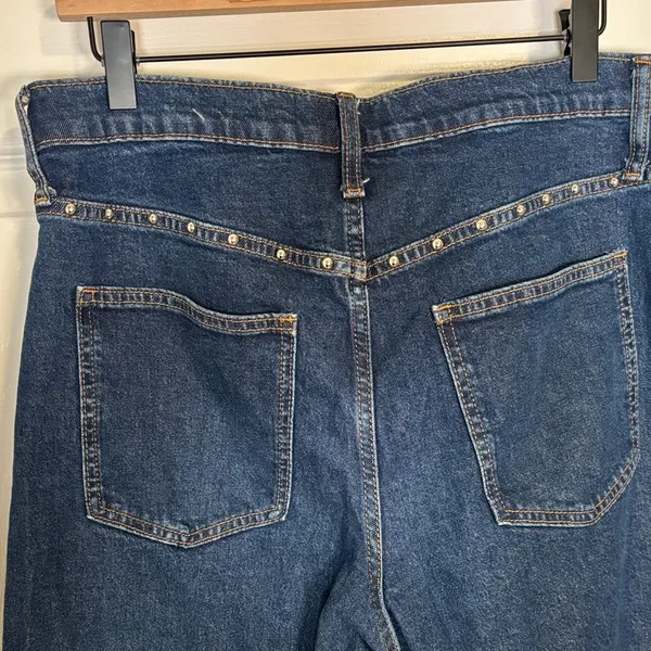 GAP Barrel Jeans 10/30R High Rise Stud Detail Raw Hem Cropped - Image 4