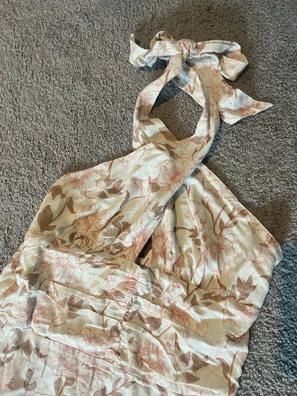 Showpo Maxi Floral Dress - Image 2