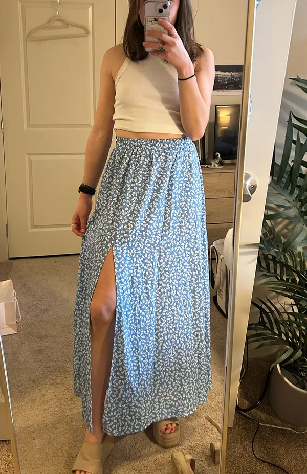 Shein Maxi Skirt Floral - Image 2