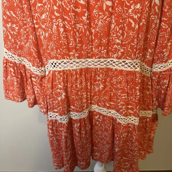 Free People XS Orange Boho Print Tunic Top Blouse W Ivory‎ Crochet Trim Tiered - Image 4