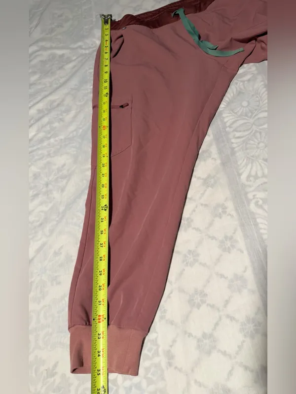 Figs Mauve Rose Scrub Jogger with Contrast Drawstring - Image 8
