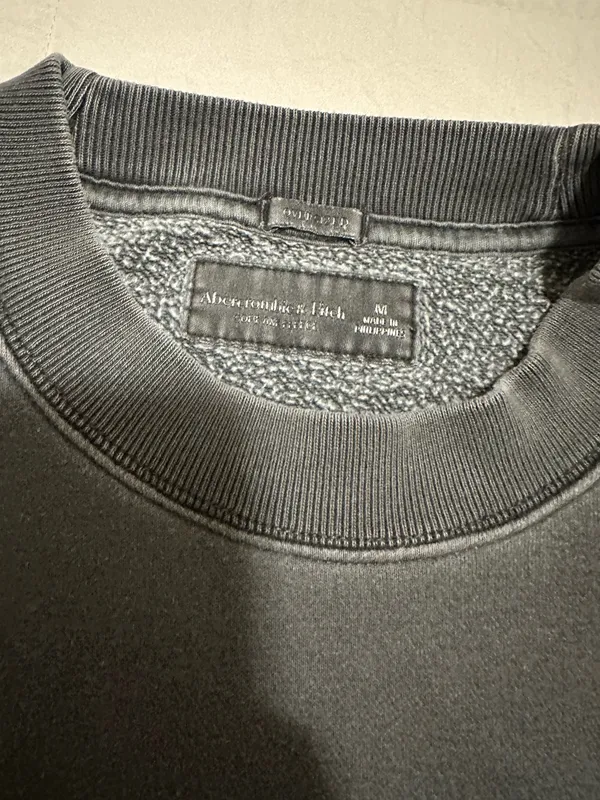 Abercrombie Denver Colorado Sweatshirt - Image 3