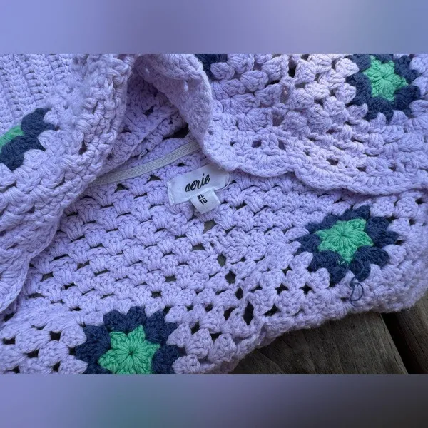 Aerie Crochet Crop Top lavender - Image 4