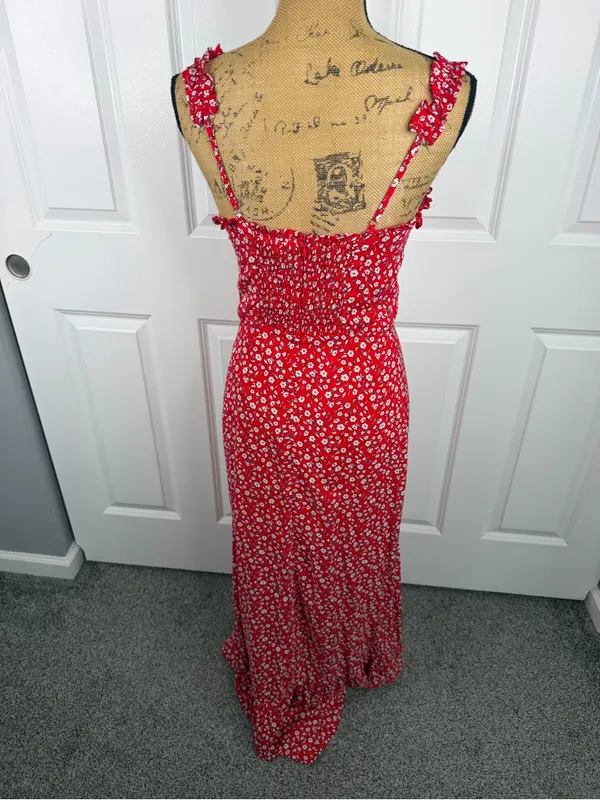 Olivaceous Size M Red Floral Ruffle Strap Maxi Dress NWOT - Image 11