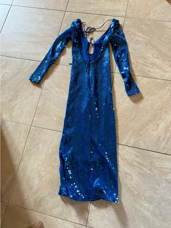 Bardot Verona long sleeve royal blue sequin slim midi dress - Image 7
