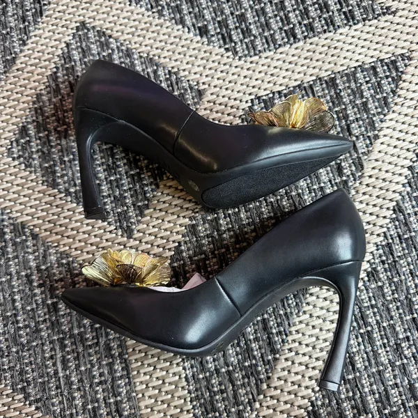 I.N.C. International Concepts Kaleiap Black Beauty Heel Size 6M - Image 4