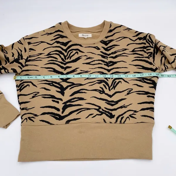 Madewell Crop Sweatshirt Size XS Tiger Stripe AF979 Long Sleeves Cropped Fit - Image 9