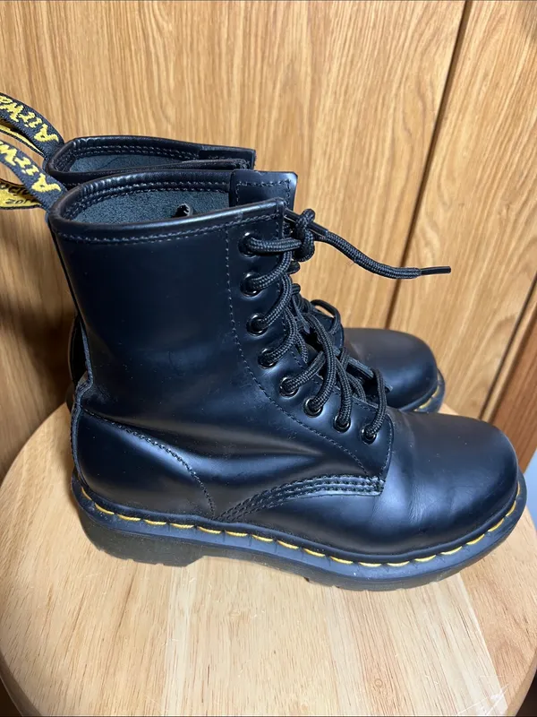 Dr. Martens Black Lace-Up Leather Boots with Yellow Stitching - Image 4