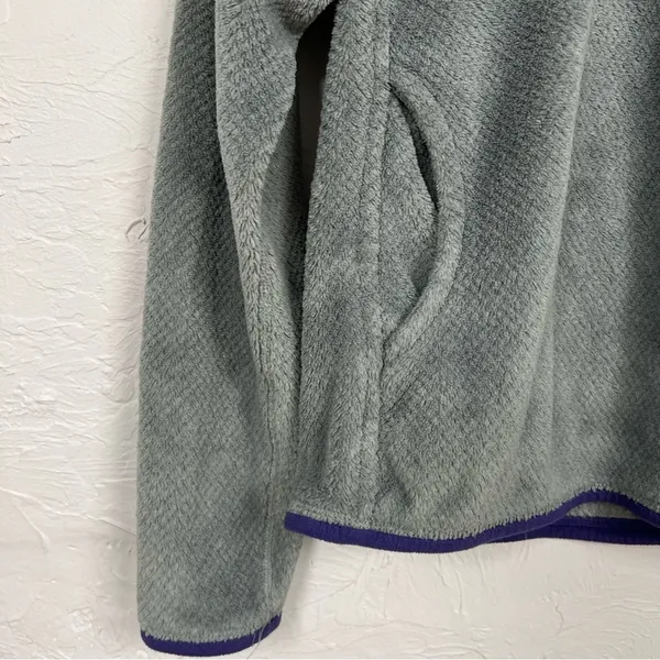 Patagonia Grey & Purple Retool Snap T Fleece Sweater Womens Small Long Sleeve - Image 2