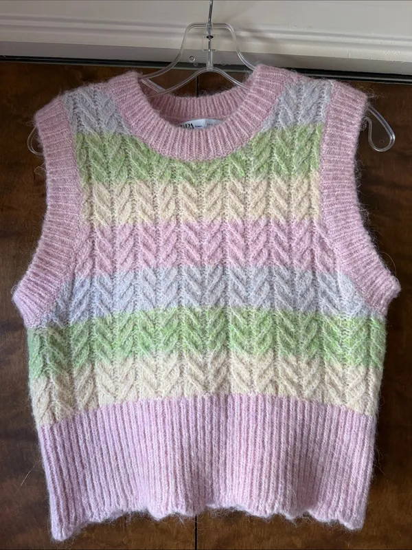 Zara Pastel Striped Cable Knit Cropped Sweater Vest Striped Wool. Size S - Image 2