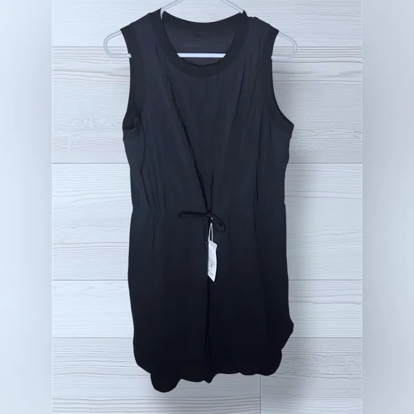 NWT HALARA Womens Air Fabric Drawstring Sleeveless Flare Activity Dress - Image 2
