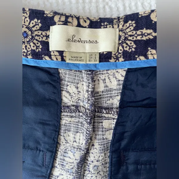 Anthropologie Elevenses Blue and cream Floral High Waist Shorts - Image 5