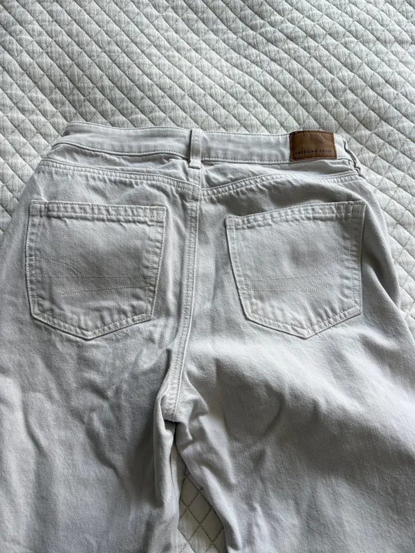 Beige American Eagle Jeans - Image 5