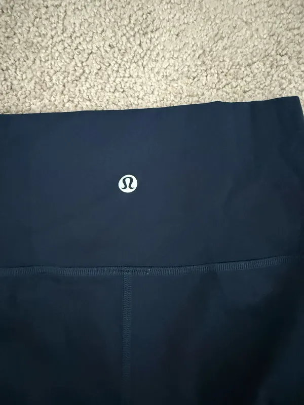 Navy Lululemon Leggings - Image 5