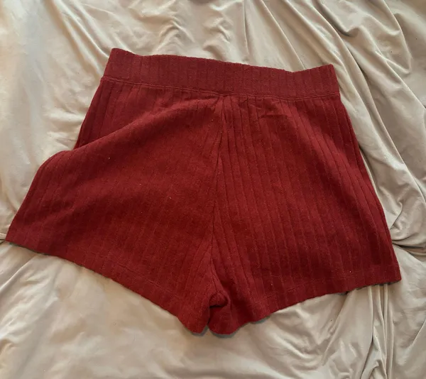 Alo Ribbed Take Comfort Short - Image 5