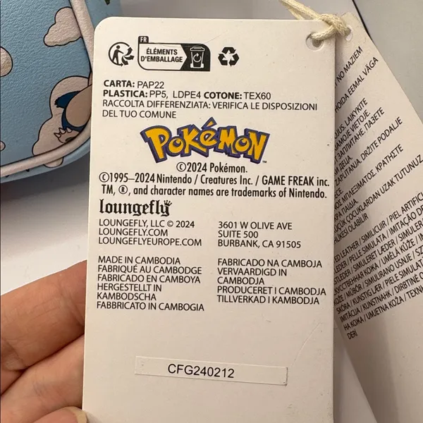 NWT Loungefly Pokémon Sleeping Characters Cloud Print Crossbody Bag Blue - Image 6