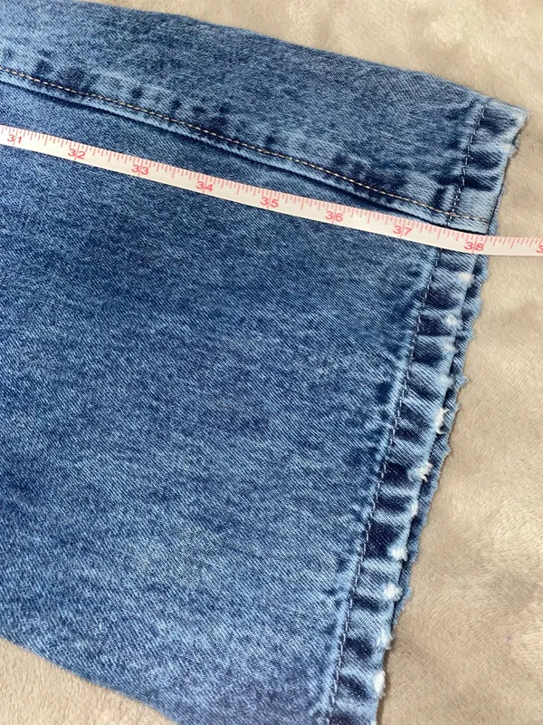 Hollister Baggy Low-Rise Jeans - Image 7