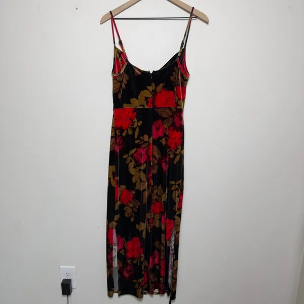 Taylor Women Whimsigoth Dress 4 Black Red Velvet Floral Cowl Midi Bodycon Slit - Image 7