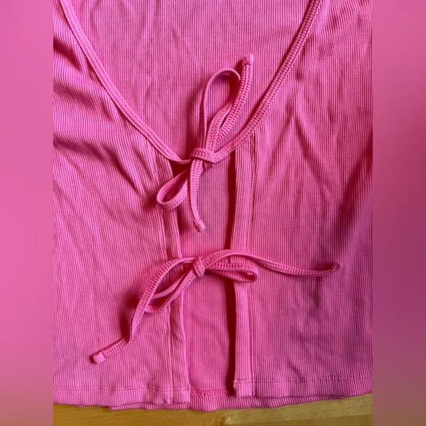 Aritzia Wilfred Free only tie-front tshirt PINK - Image 3