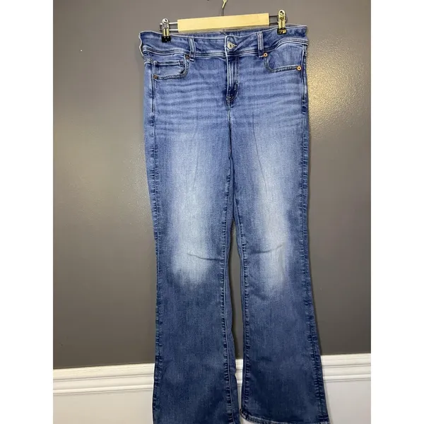American Eagle Outfitters Kick Boot Jeans Womens 10 Med Wash Blue Bootcut Denim - Image 2