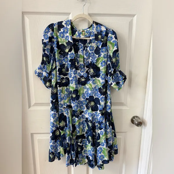 Free People Floral Mini Dress Blue Green Flowy‎ V Neck Size LG Moon Chaser - Image 11