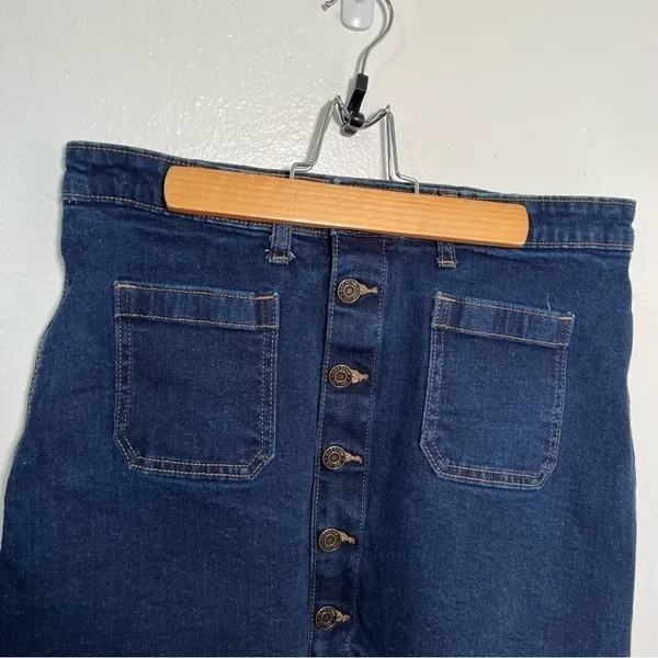 Gap Women's‎ Size 12/31 Button Front Denim Mini Skirt Dark Wash Square Pockets - Image 3