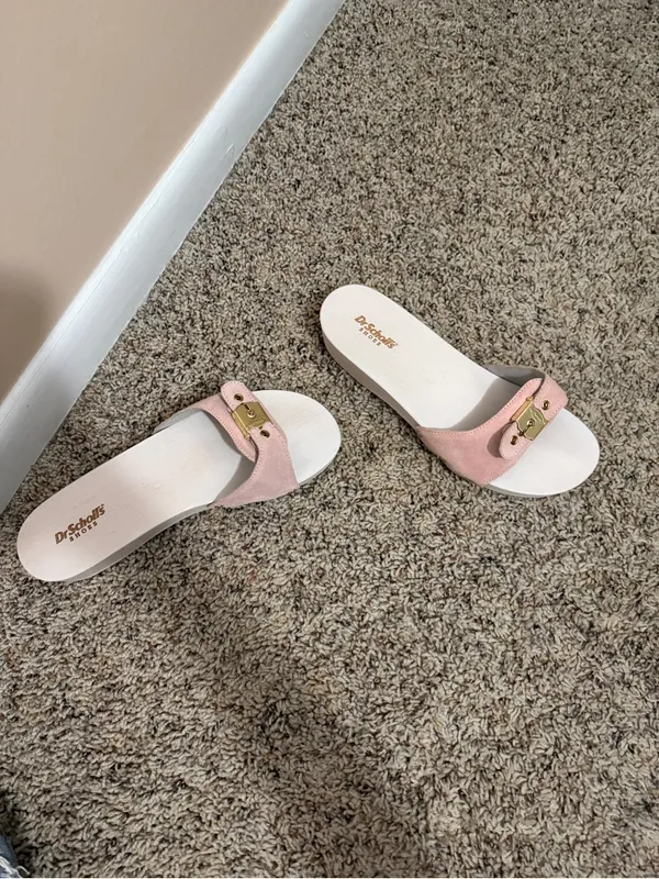 Dr. Scholl's Pale Pink Slide Mules with Gold Buckle - Image 5