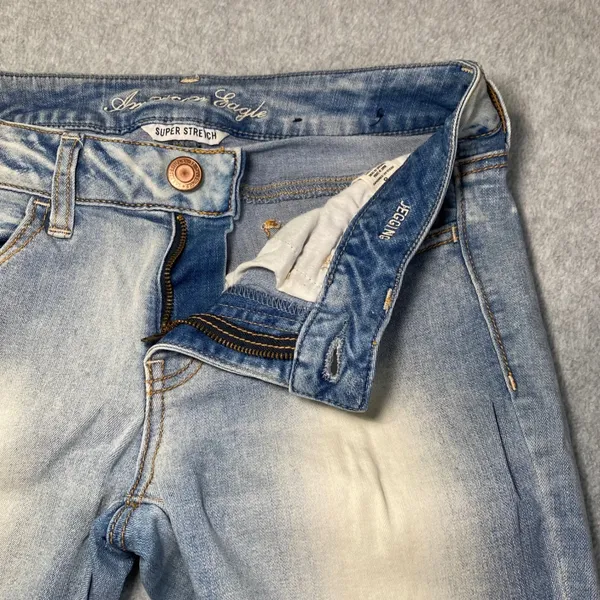 American Eagle Jegging Jeans‎ Women's Sz 8 Light Super Stretch Distressed Denim - Image 4
