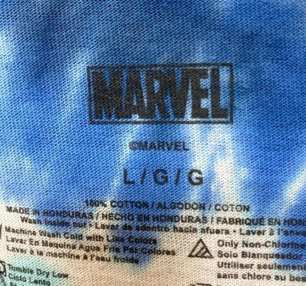 Captain American Shield Marvel Cinematic Universe Tie Dye L - Image 4