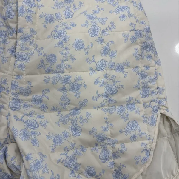 Yllw The Label Shorts Womens Size Medium Iris Quilted Shorts Blue Toile NEW - Image 3