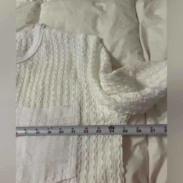 POL Ivory Her Kind Eyelets Crochet Eyelet Top - NWOT - Size L - Image 11